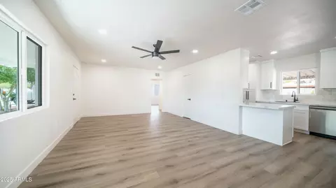 Living - 1838 Earll Dr, Phoenix, AZ 85016 photo 3 of 3