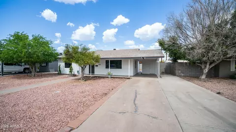 1838 Earll Dr, Phoenix, AZ 85016