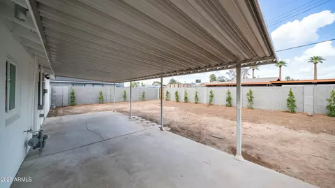 Exterior - 1838 Earll Dr, Phoenix, AZ 85016 photo 2 of 4