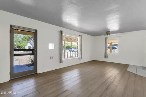 1719 E Pinchot Ave, Phoenix, AZ 85016 photo 8