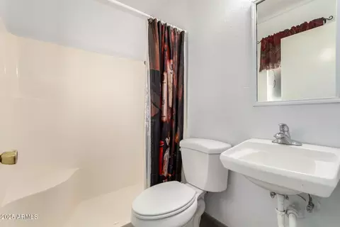 Bath - 809 N 95th St, Mesa, AZ 85207 photo 1 of 2