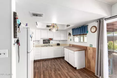 Kitchen - 809 N 95th St, Mesa, AZ 85207 photo 1 of 4