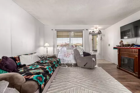 Living - 809 N 95th St, Mesa, AZ 85207 photo 2 of 2
