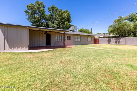 Exterior - 4713 E Cambridge Ave, Phoenix, AZ 85008 photo 5 of 10