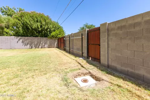 Exterior - 4713 E Cambridge Ave, Phoenix, AZ 85008 photo 7 of 10