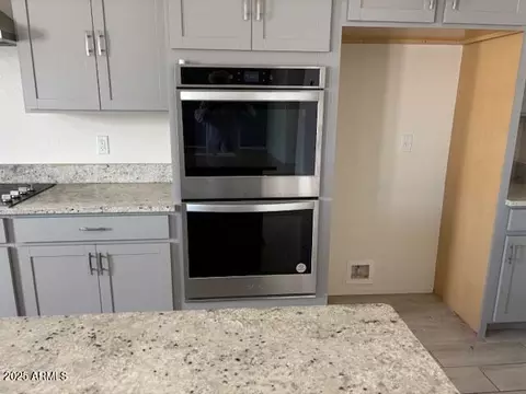 Kitchen - 7227 N 125th Dr, Glendale, AZ 85307 photo 4 of 4