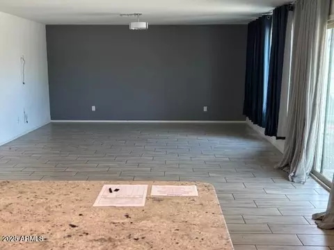Living - 7227 N 125th Dr, Glendale, AZ 85307 photo 1 of 1