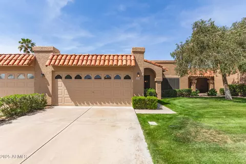 9039 E Winchcomb Dr, Scottsdale, AZ 85260