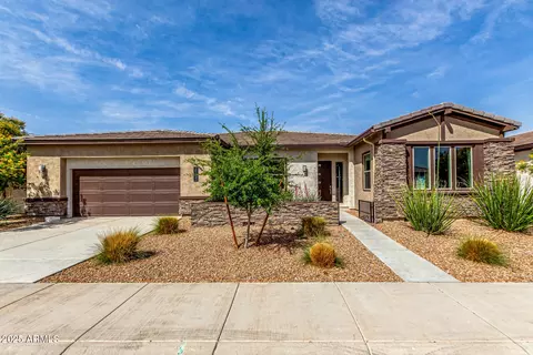 39752 N Collins Ln, San Tan Valley, AZ 85140