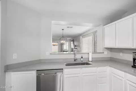 672 S Porter St, Gilbert, AZ 85296 photo 14