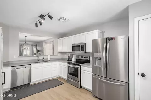 672 S Porter St, Gilbert, AZ 85296 photo 15