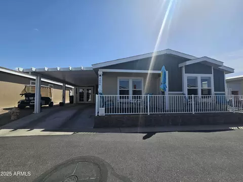 650 N Hawes Rd #4006, Mesa, AZ 85207