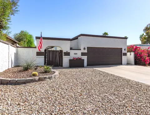 1029 E Marco Polo Rd, Phoenix, AZ 85024