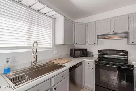 1029 E Marco Polo Rd, Phoenix, AZ 85024 photo 11