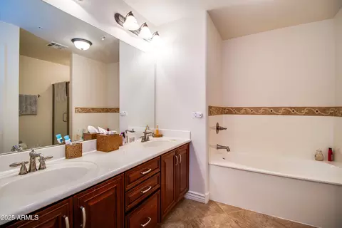 5350 E Deer Valley Dr #4239, Phoenix, AZ 85054 photo 13