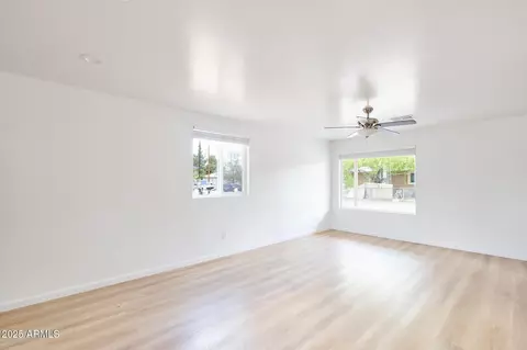 Living - 751 E Southern Ave, Phoenix, AZ 85040 photo 1 of 3