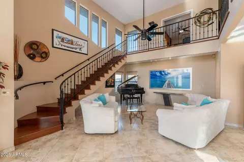 Living - 1234 E Claire Dr, Phoenix, AZ 85022 photo 3 of 3