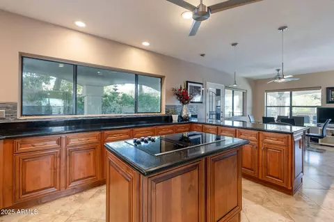 Kitchen - 1234 E Claire Dr, Phoenix, AZ 85022 photo 4 of 4