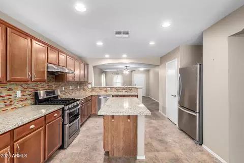 2701 S Southwind Dr, Gilbert, AZ 85295 photo 16