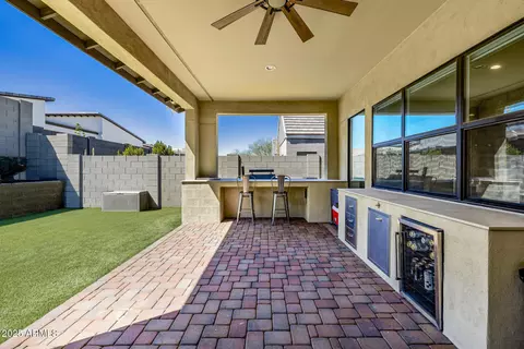 1341 E Paseo Way, Phoenix, AZ 85042 photo 10