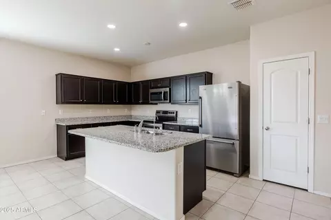 2220 N St Bonita Ln, Casa Grande, AZ 85122