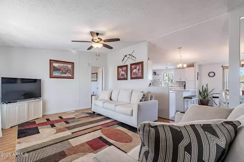 4857 N Grand Dr, Apache Junction, AZ 85120 photo 4