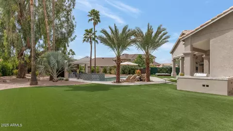 1405 W Caribbean Ln, Phoenix, AZ 85023 photo 36