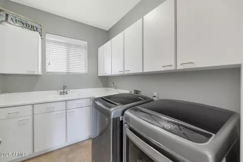 1405 W Caribbean Ln, Phoenix, AZ 85023 photo 32