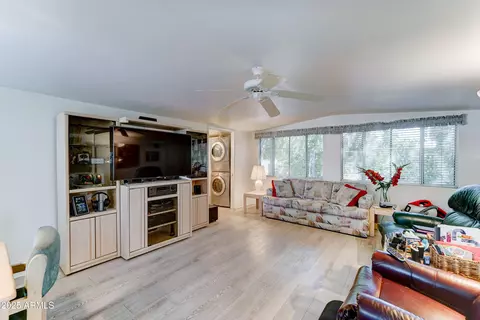 111 S Greenfield Rd #670, Mesa, AZ 85206