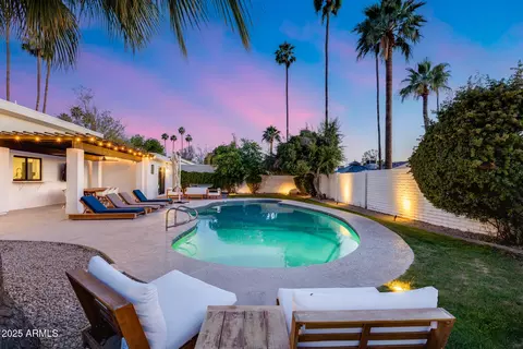 Exterior - 7820 N 5th Ave, Phoenix, AZ 85021 photo 7 of 12