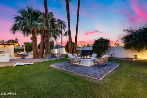 Exterior - 7820 N 5th Ave, Phoenix, AZ 85021 photo 8 of 12