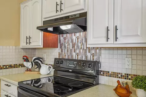 17024 N Pinion Ln, Sun City, AZ 85373