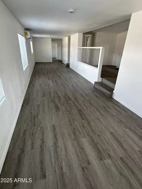 2027 E Michelle Dr, Phoenix, AZ 85022 photo 8