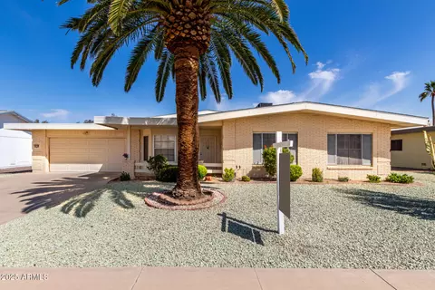 10718 W Garnette Dr, Sun City, AZ 85373