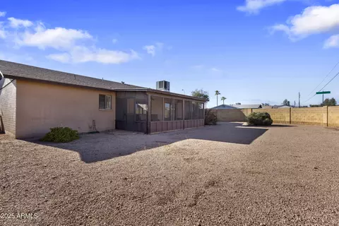 Exterior - 1459 S Mara Dr, Apache Junction, AZ 85120 photo 5 of 9