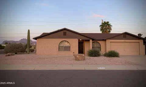 Exterior - 1459 S Mara Dr, Apache Junction, AZ 85120 photo 7 of 9