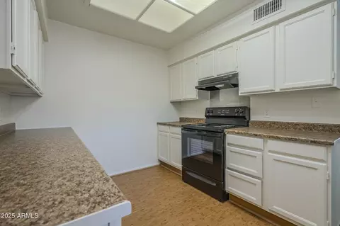 Kitchen - 945 N Pasadena -- #84, Mesa, AZ 85201 photo 4 of 9