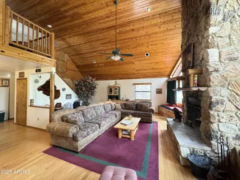Living - 3110 Apache Dr, Happy Jack, AZ 86024 photo 2 of 5