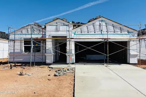 5086 E Midnight Star Dr, San Tan Valley, AZ 85143