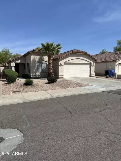 2016 E Danbury Rd, Phoenix, AZ 85022