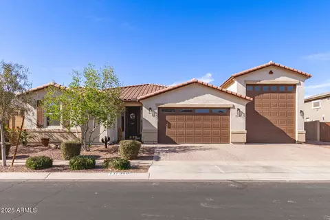 17348 W Straight Arrow Ln, Surprise, AZ 85387