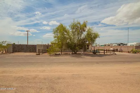 1810 N Vista Rd, Apache Junction, AZ 85119 photo 2