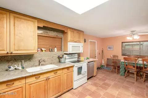 1810 N Vista Rd, Apache Junction, AZ 85119 photo 11