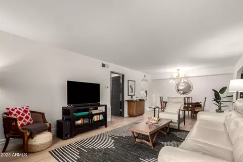 3825 E Camelback Rd #142, Phoenix, AZ 85018 photo 5