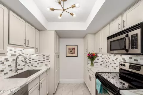 3825 E Camelback Rd #142, Phoenix, AZ 85018 photo 8