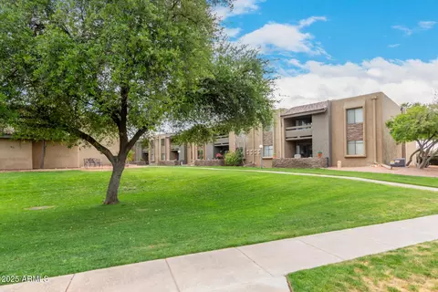 3825 E Camelback Rd #142, Phoenix, AZ 85018 photo 35