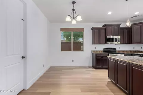 2540 E Orleans Dr, Gilbert, AZ 85298 photo 13