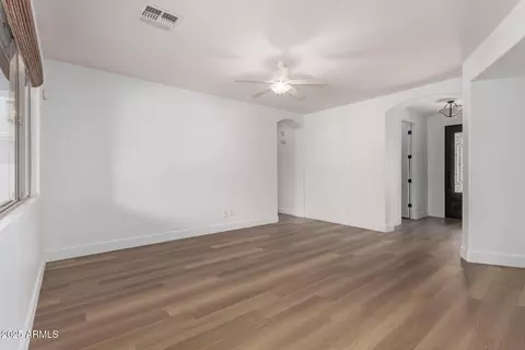 2540 E Orleans Dr, Gilbert, AZ 85298 photo 8