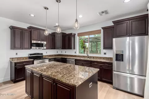 2540 E Orleans Dr, Gilbert, AZ 85298 photo 12