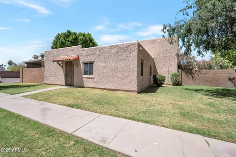 600 S Dobson Rd #67, Mesa, AZ 85202